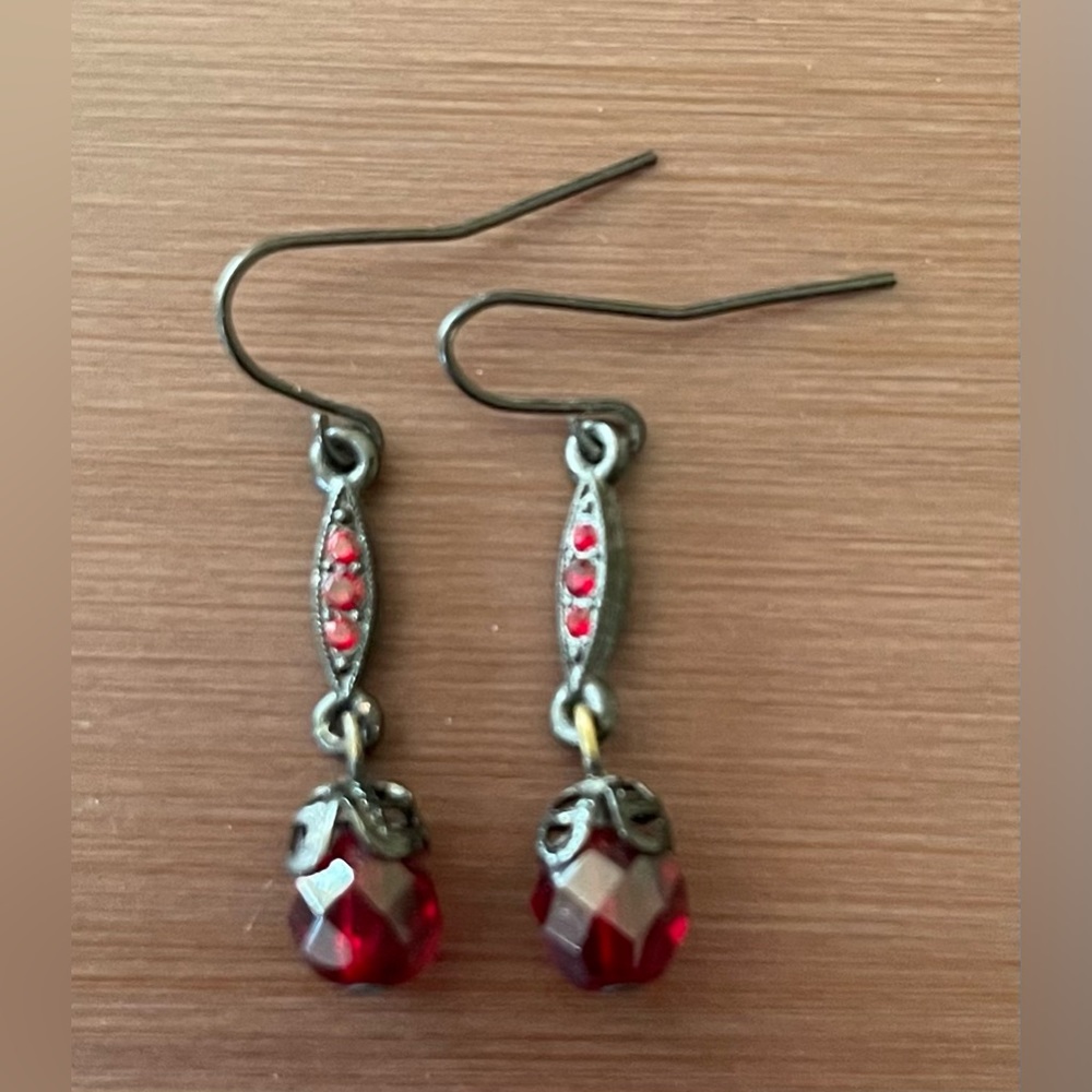Black and red dangle earrings